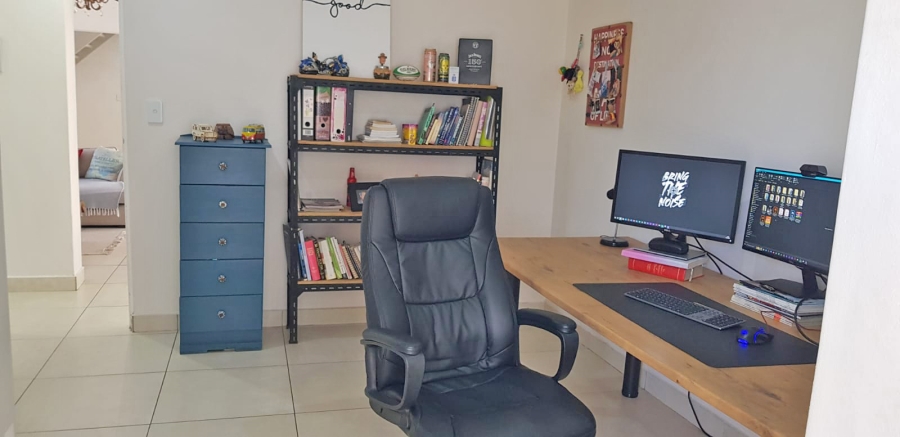 5 Bedroom Property for Sale in Laguna Sands Western Cape